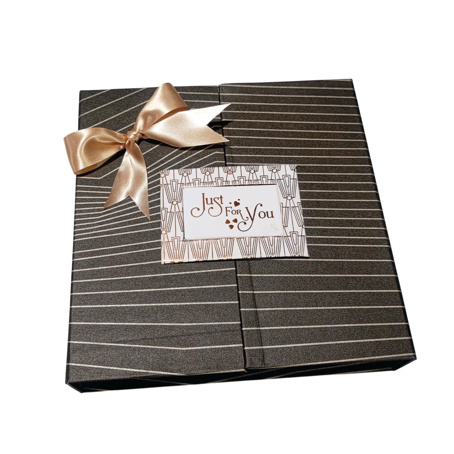 Premium 16 Cativity Foldable Chocolate Box For All Occasion | 4002