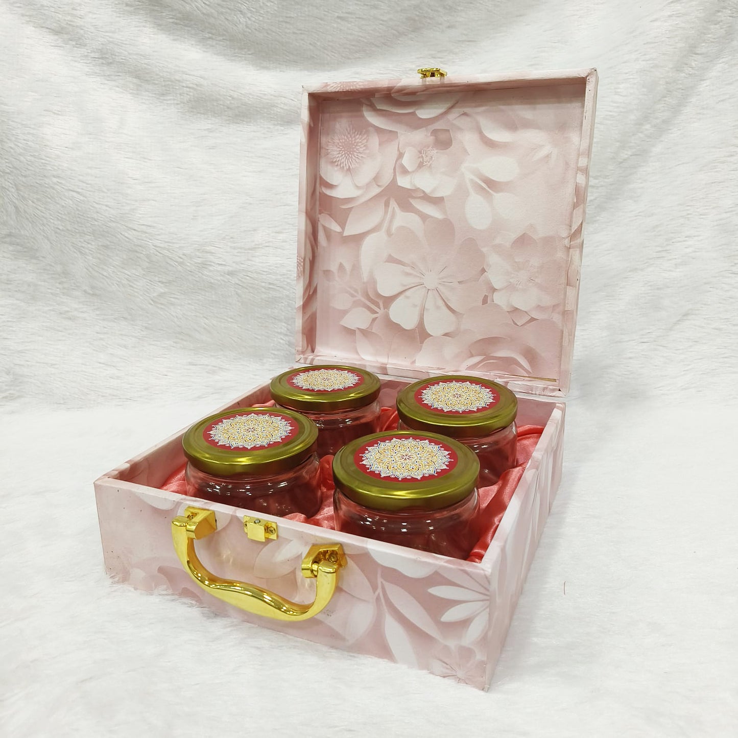 Mdf box With 4 salsa jars (9.5x9.5x3.5 Inches) 1101